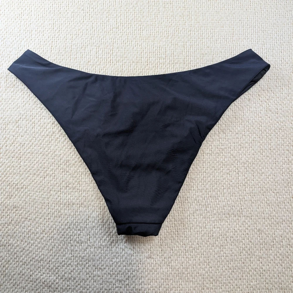j. Crew Bikini Bottom Women's L Navy Curved Waist Cheeky Swim NWT‎